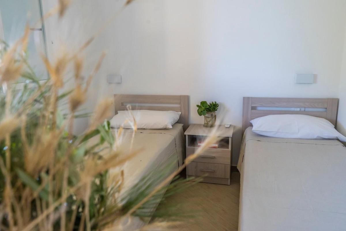 Appartamento Villa Nisapiro' Санникола Екстериор снимка