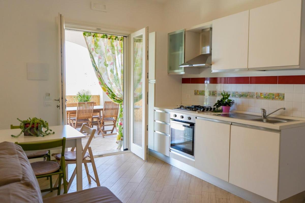 Appartamento Villa Nisapiro' Санникола Екстериор снимка